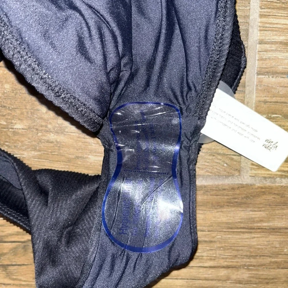 NWT Pilyq Black Pearl High Waist bikinin bottoms - Picture 4 of 4